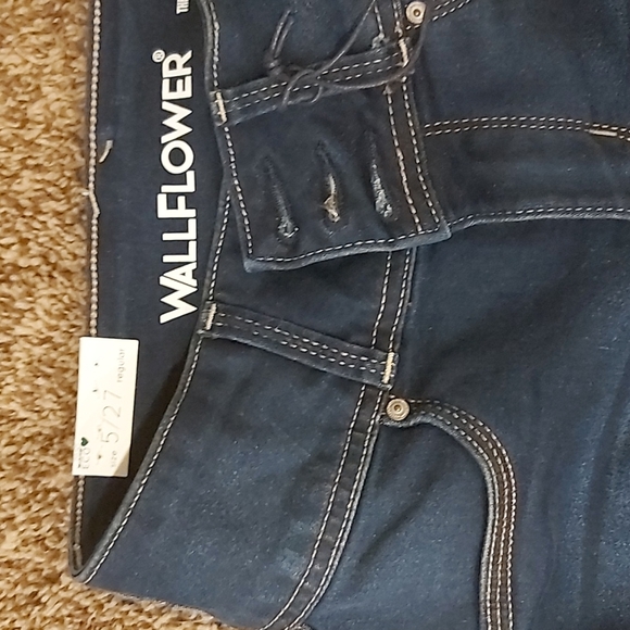 Jeans- high rise, skinny, size 5 - Picture 3 of 4